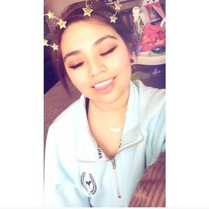 Meet your Posher, Maryssa